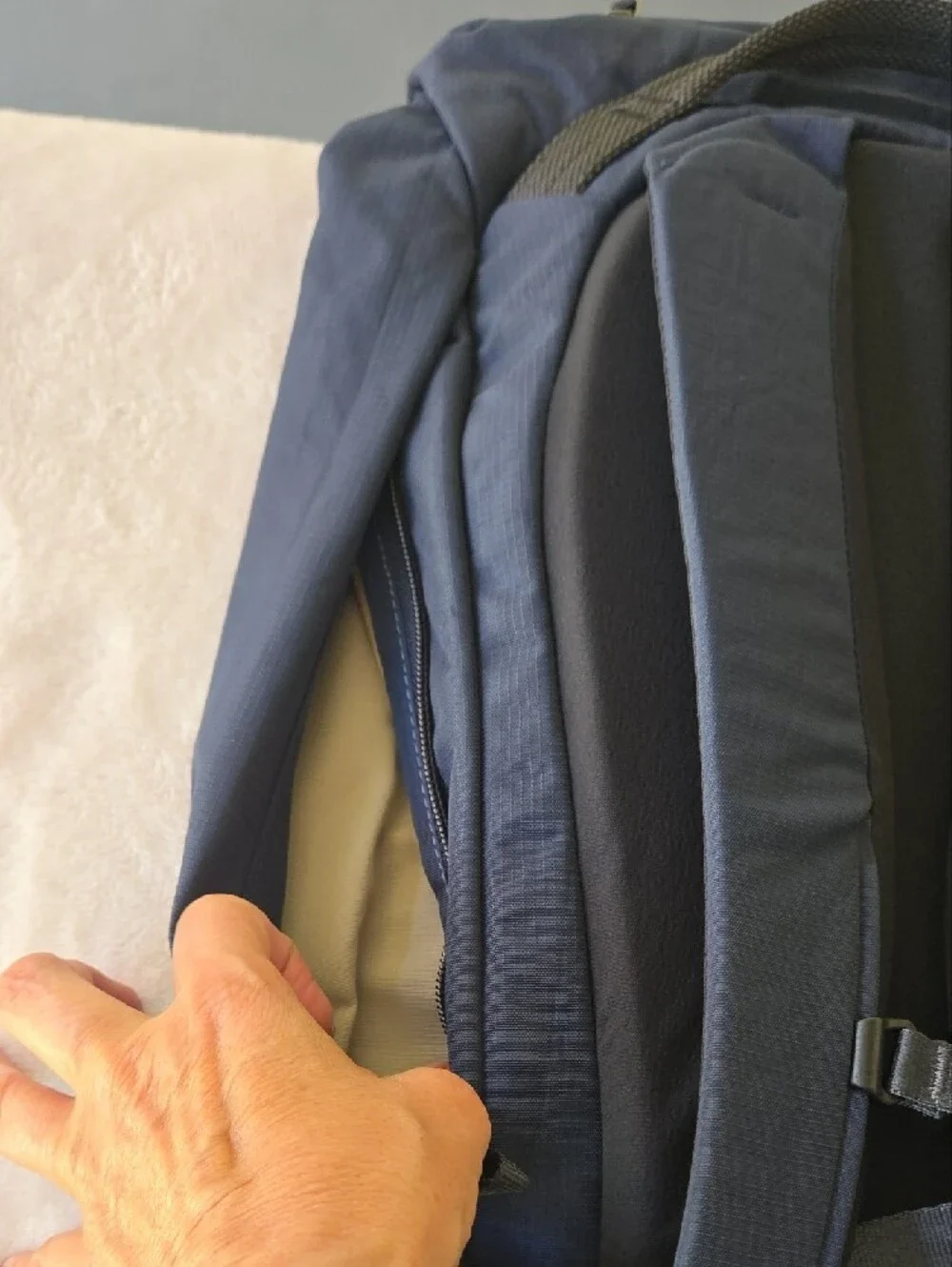 Bellroy 22L Venture Backpack